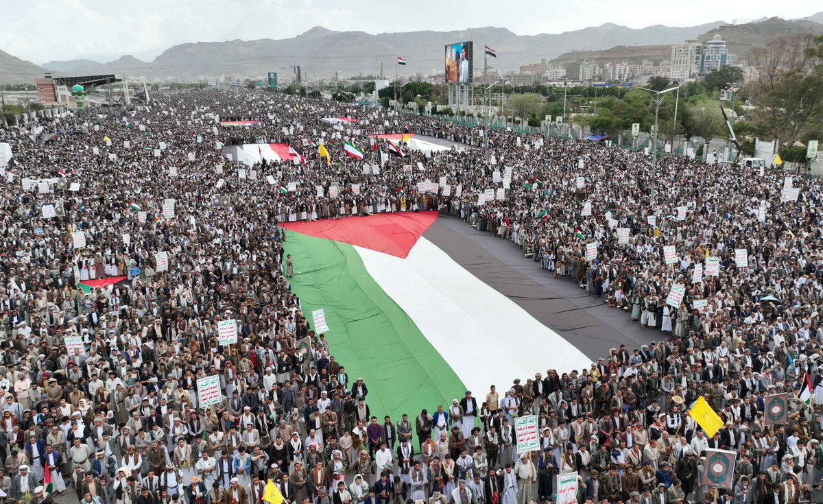 Nations around the world slam Israel's plan to reoccupy Gaza as Israel's genocide in the blockaded enclave enters its 673rd day

Live updates👇