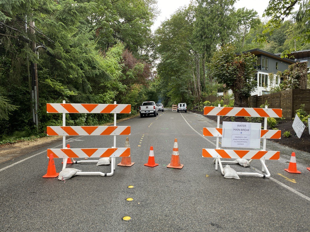 E. Mercer Way between Clarke Beach Park and SE 76th St remains closed to all vehicles, bicyclists and pedestrians due to a water main break. Please respect this closure for your own safety.

Tomorrow's Fred Hutch Obliteride is rerouted. Expect heavy cyclist traffic 11:30am-2:30pm