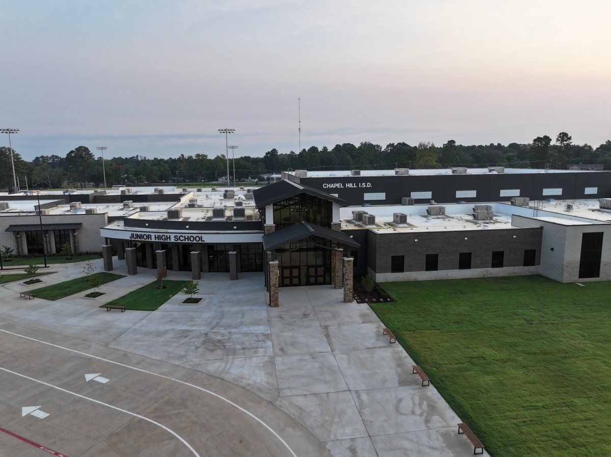 🚨 Ribbon Cutting Reminder! 🚨
Join us TOMORROW for the official ribbon cutting at the new Chapel Hill Junior High 🏫🎉 from 10 AM – 12 PM!
📍 Please enter off of Hwy 64 for parking and easy access.
Let’s celebrate this exciting new chapter together! 💙🐾