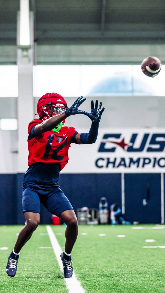 Bryce ballin at Libery!

#WiregrassFootball #GoBulls #RanchLife #HornsUP