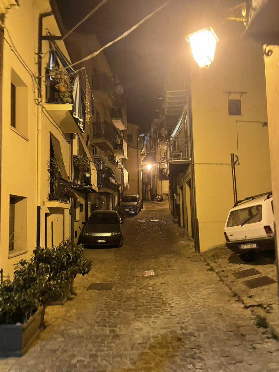 Sicily is gorgeous. Cant wait to play here tomorrow w/ <a href="/lowtheband/">LOW</a>