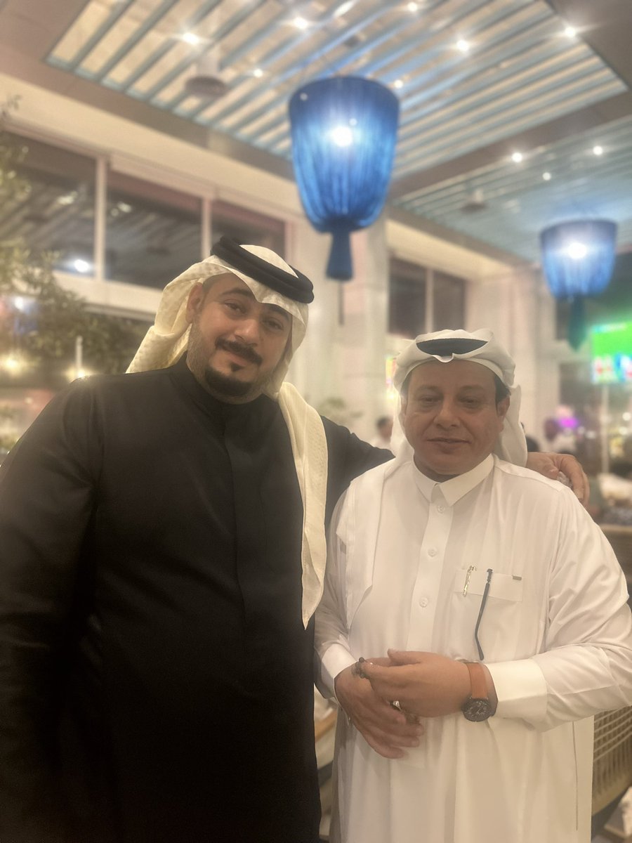 حوار جميل بين ابو فارس و ابو خالد
<a href="/Adnan_Jas/">عدنان جستنيه | ADNAN JASTANIA</a>