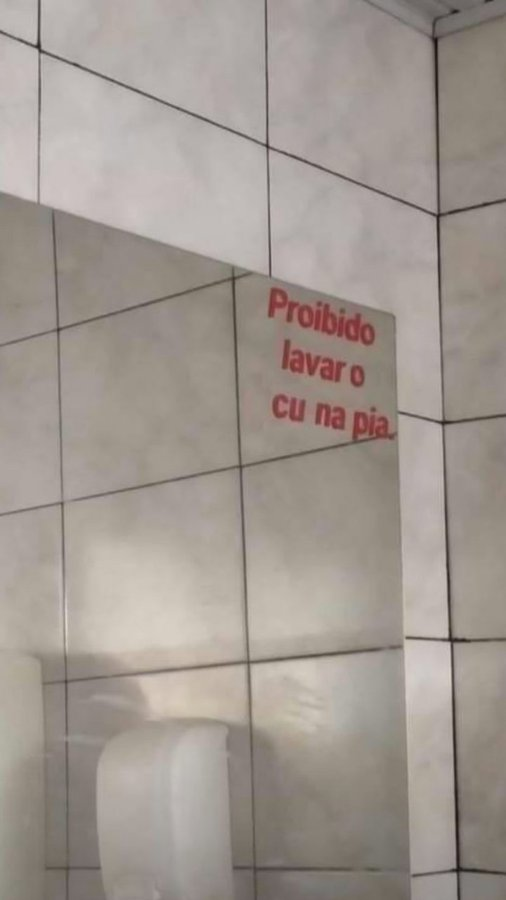 Anuncioestranho's tweet image. 