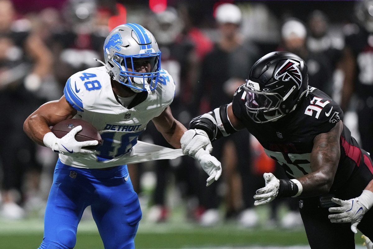 Jacob Saylors (<a href="/ETSUFootball/">ETSU Football</a>) tonight for #Lions in win over Atlanta that ended prematurely due to injury to Detroit player: 

9 carries, 35 yards (both which led the team), 2 catches, 14 yards. #NFLPreseason