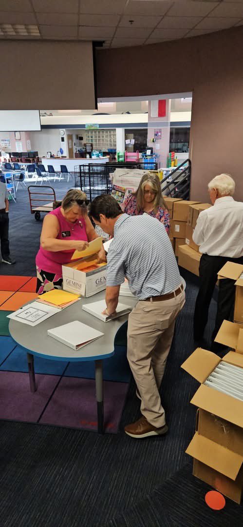 Thank you, Rotary Club of Seabrook, for being Bay Elementary’s number one supporter of Leader In Me! ❤️🦅🤍🦅💙🦅