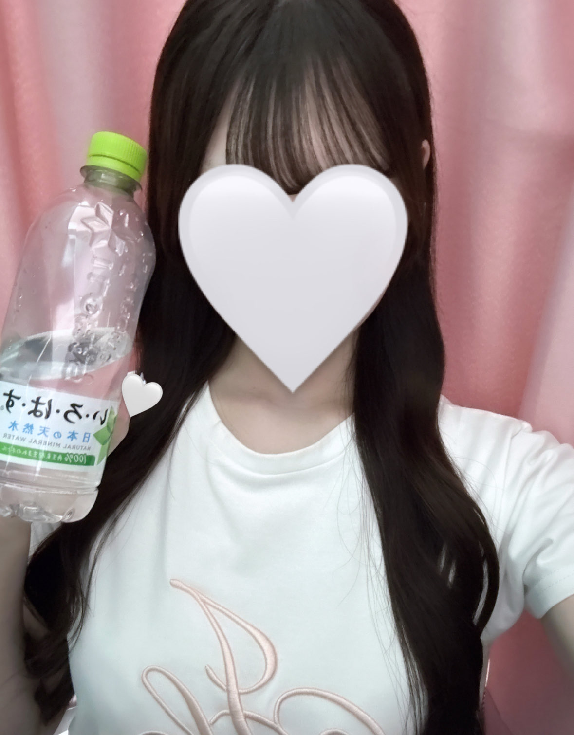 ハンドメイドつな 皆様こんにちはKaoruです(○´ω｀○) 長財布製作中です