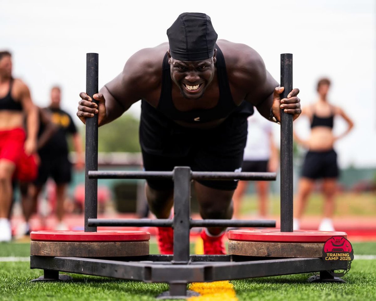 GryphonFootball tweet media