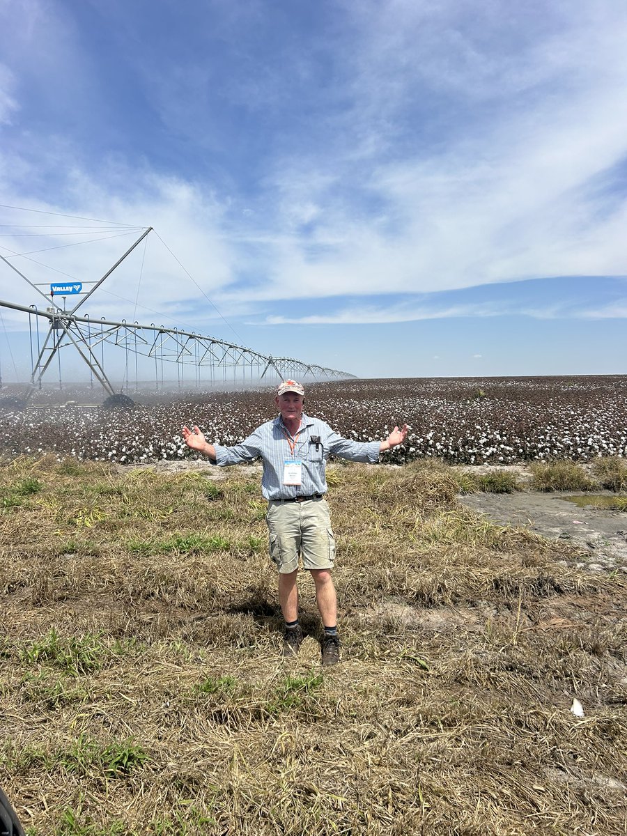 Biggest pivot in the world- 470 ha