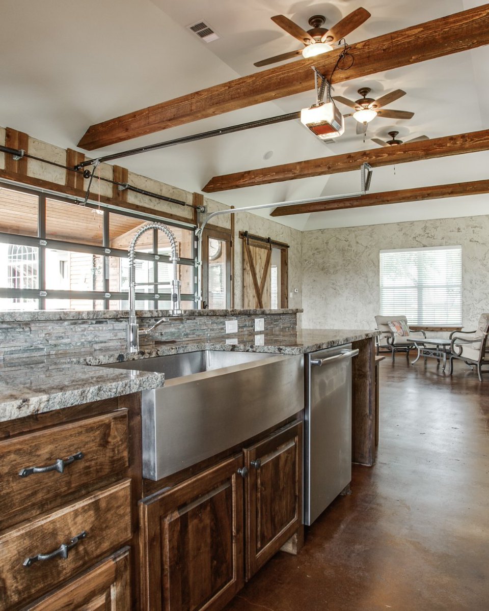 DFWImproved's tweet image. Outgrowing your home? We can help you grow into it again. Explore stunning, seamless room additions designed with you in mind. 

Discover the possibilities: bit.ly/4nzCB7J

#DFWImproved #RoomAddition #HomeRemodeling