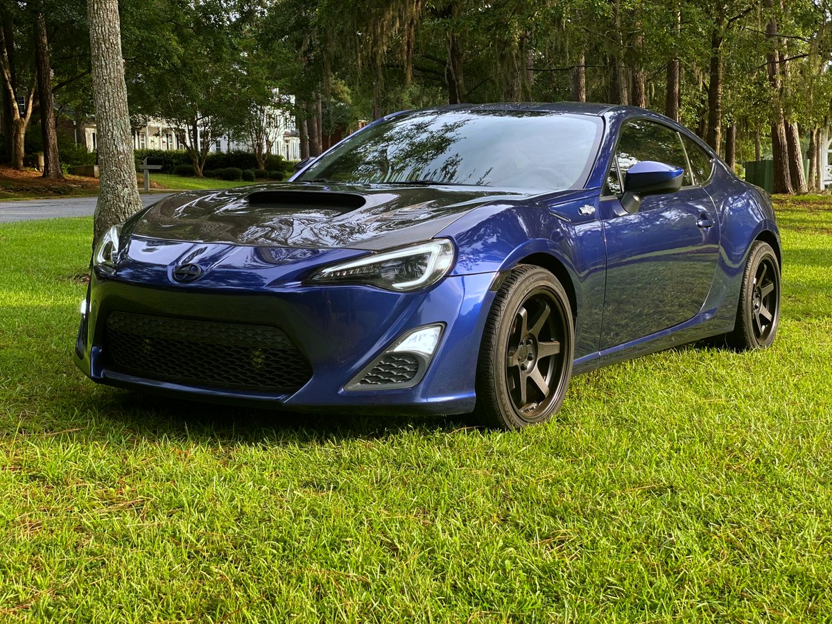 Kris🌙 tweet media