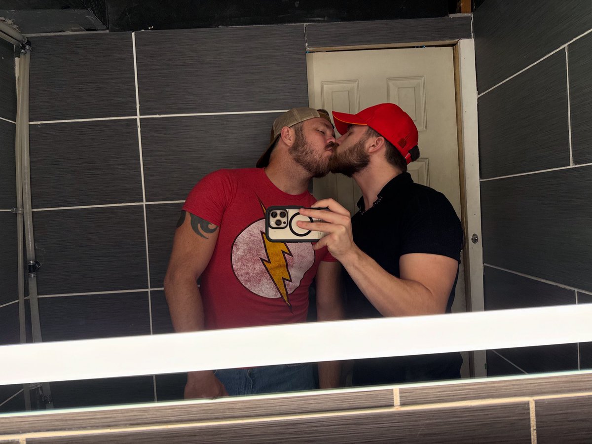 JAKE 🔞THOMAS tweet media