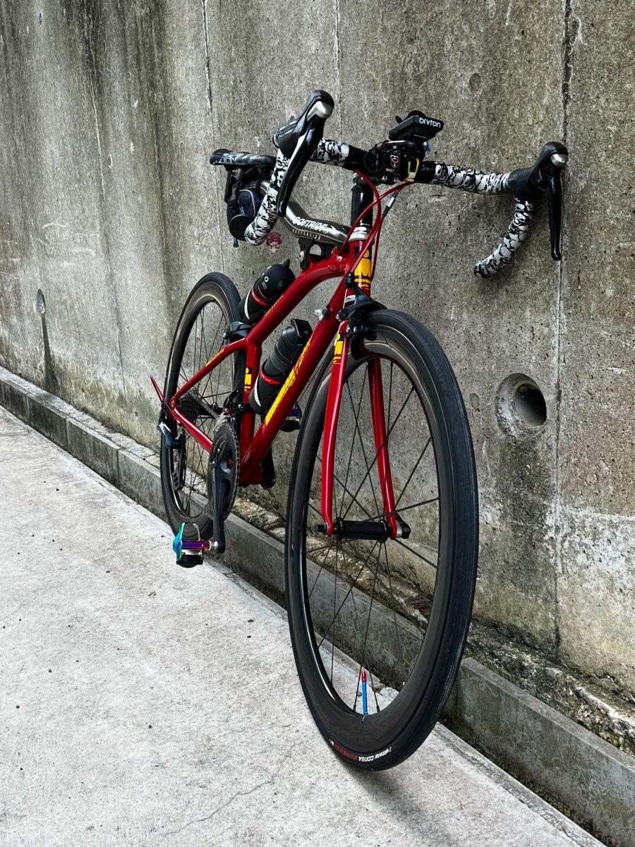 YuruPotaCLUB's tweet photo. 箪笥の肥やし状態だったフレームを組み立て組み立て🚲
あひるさんも装着、サイコロジーのサドルバッグもいい感じに装着🐤✨
#あひるCLUB 
#CYCOLOGY
#SOFTRIDE https://t.co/q9pO8fQ4pL