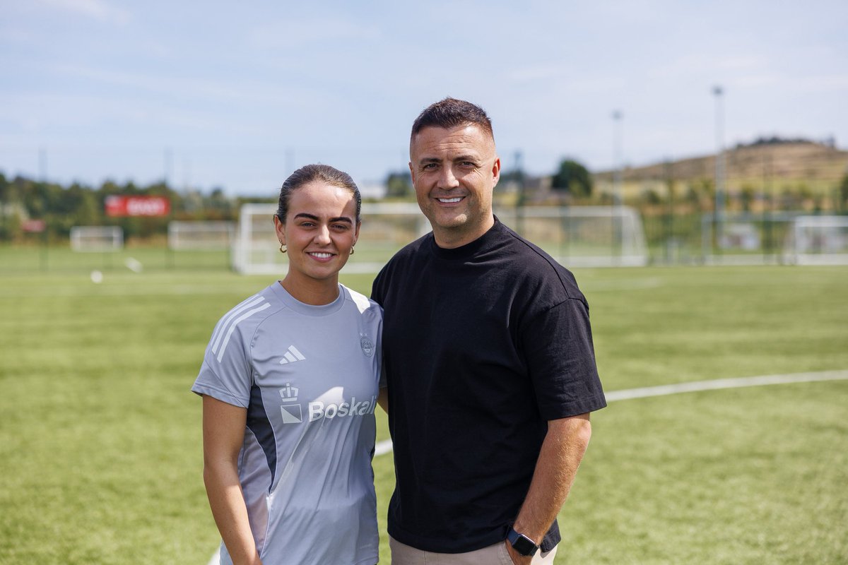 Alex Clarke tweet media