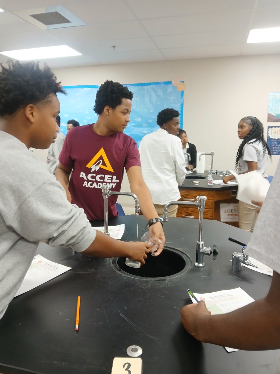 Jac1ynStringer's tweet image. So proud of my students and faculty!!  1st week of school for our scholars, and they are exceeding expectations with the work accomplished in this science lab activity #ExcellenceEveryday #ProudPrincipal