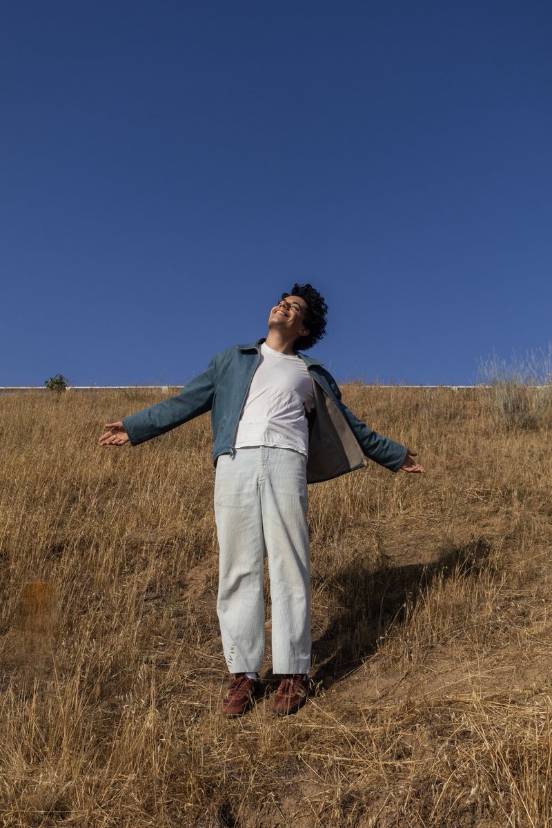 “With my music I want them to feel like they have a container to feel things they maybe felt unsafe or afraid to feel elsewhere.”
— <a href="/windsermusic/">Windser</a> in our July issue.
Read here: unclearmag.com/issues
📸: Emma Jowdy