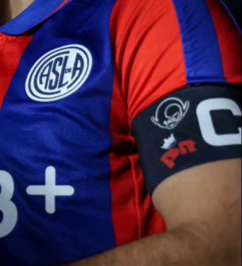 valencasIa's tweet photo. la cinta personalizada q se hizo el tonga https://t.co/Hma0RfOfMi