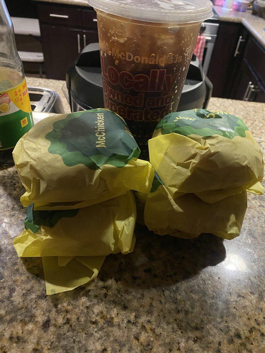 this is how I treat myself after a long day of work

 (do not shame me for eating 4 I didn’t eat all day) 

mmmmmmmmmmm