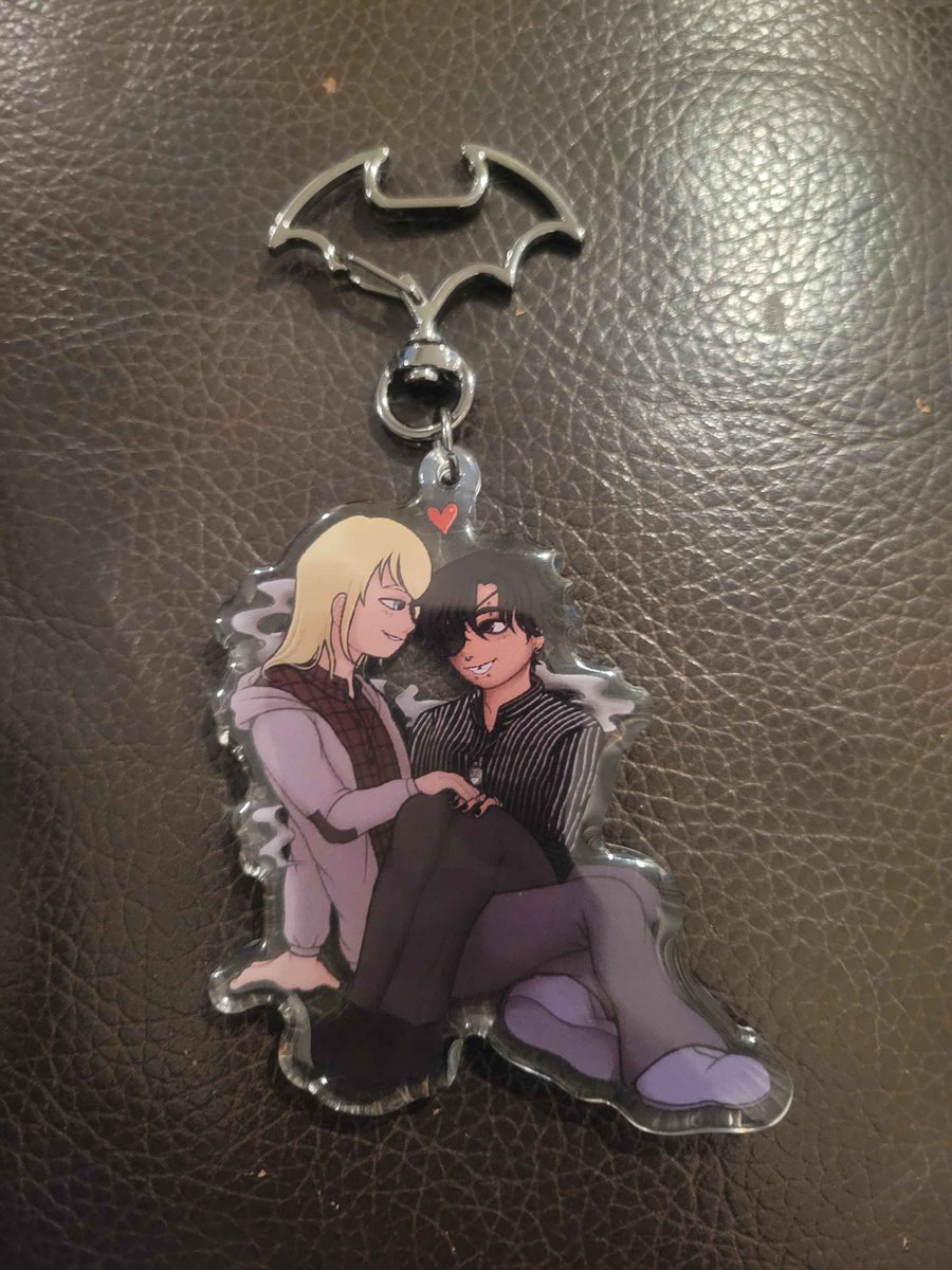 Sorry for the delay, but I wanted to thank the incredible <a href="/faintedflesh/">fainted flesh</a> for this AWESOME Keychain of my boys! I truly appreciate it!  

 #BTD #lawrenceoleander #btd2