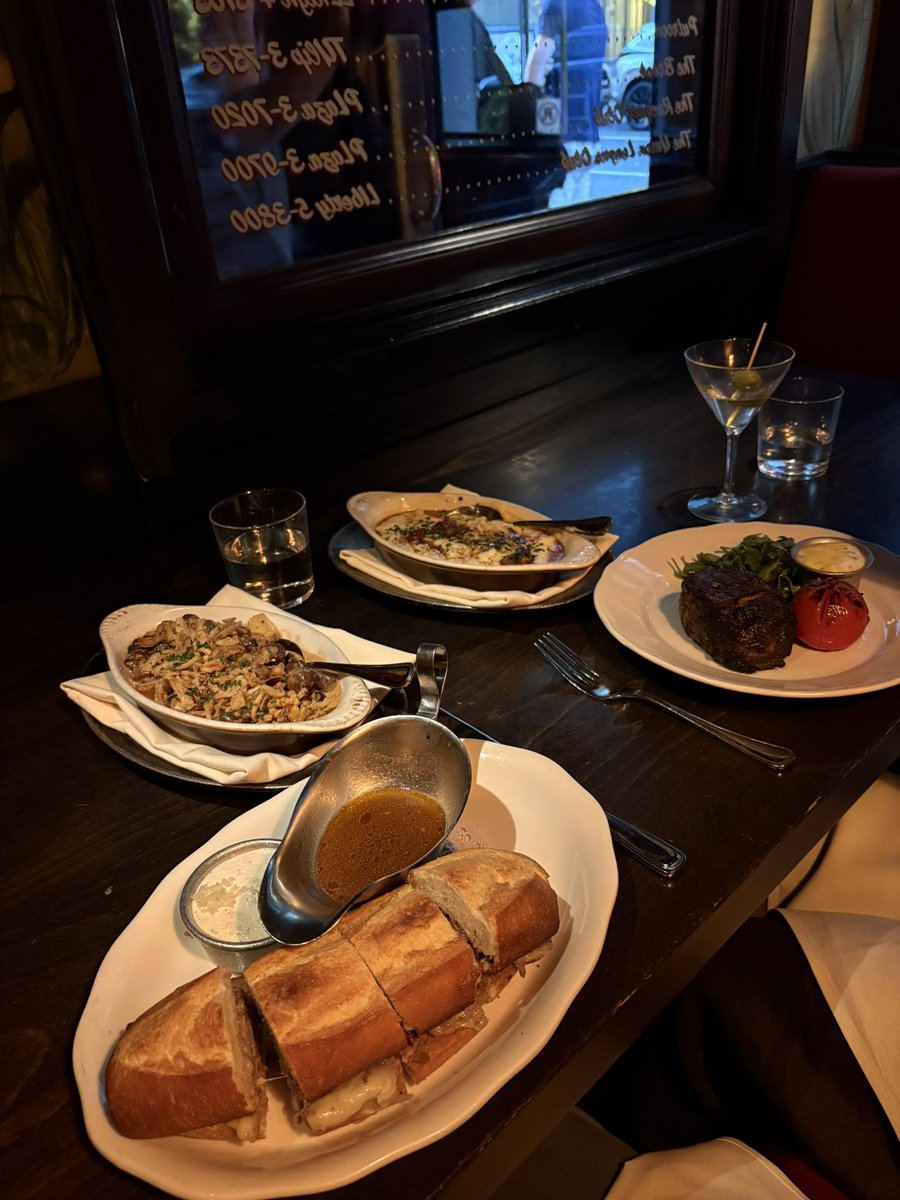 Scott 🟠 (@benny_options) on Twitter photo Dinner Dinner