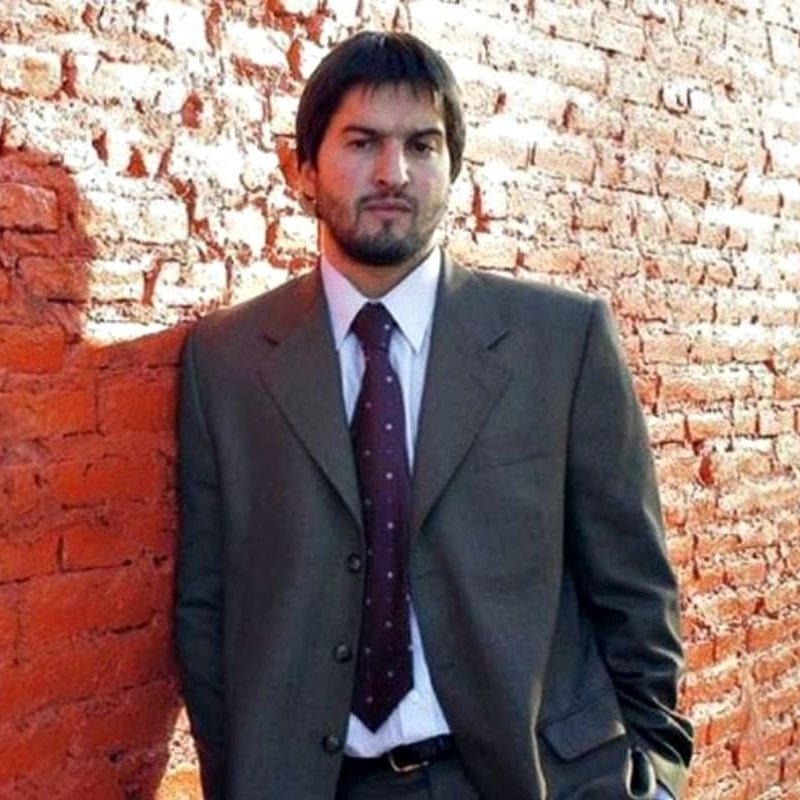 SUBEN A 76 LAS MUERTES POR EL FENTANILO CONTAMINADO EN EL LABORATORIO HLB PHARMA

La Justicia Federal de La Plata detectó ocho nuevos casos de pacientes fallecidos en Rosario tras recibir fentanilo contaminado de HLB Pharma, elevando a 76 el número de víctimas.

Son dos lotes los