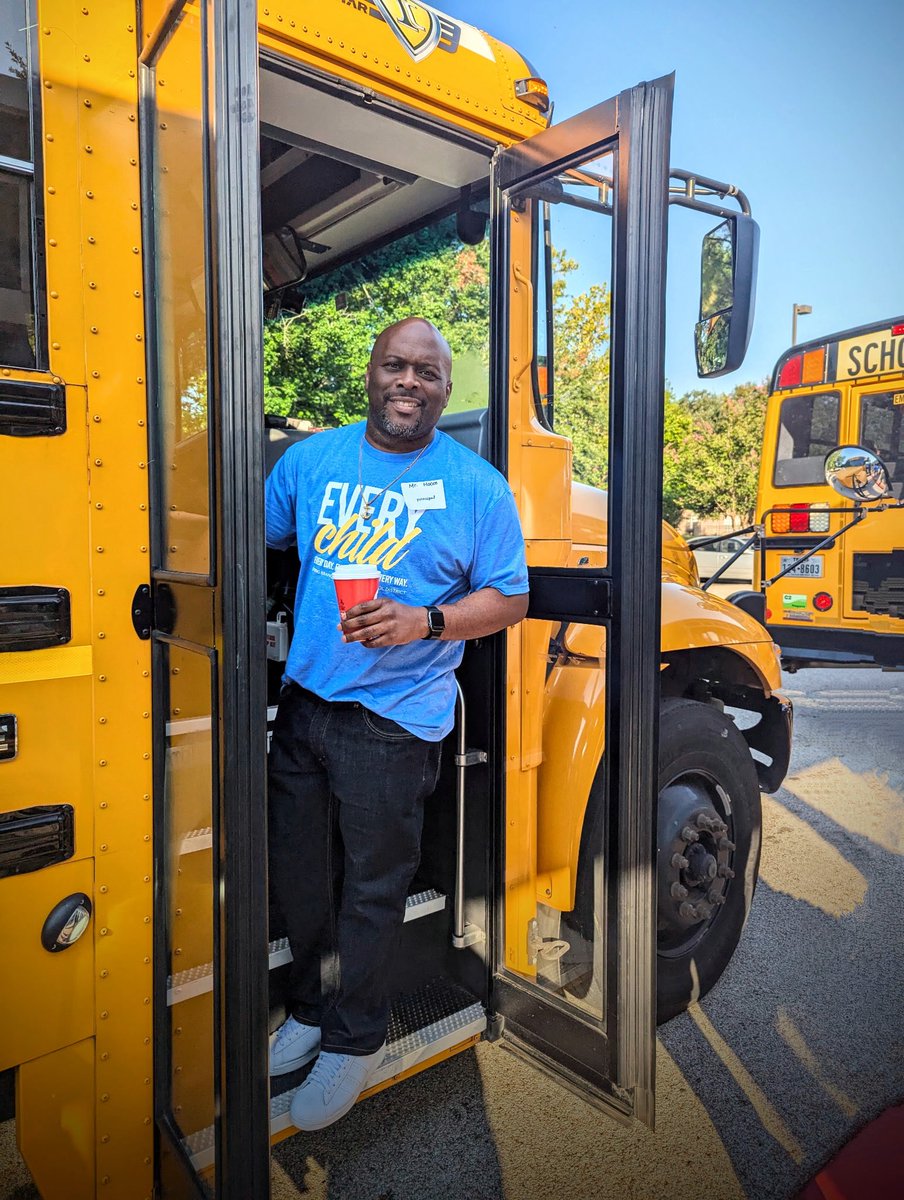 Ms. Matthews tweet media