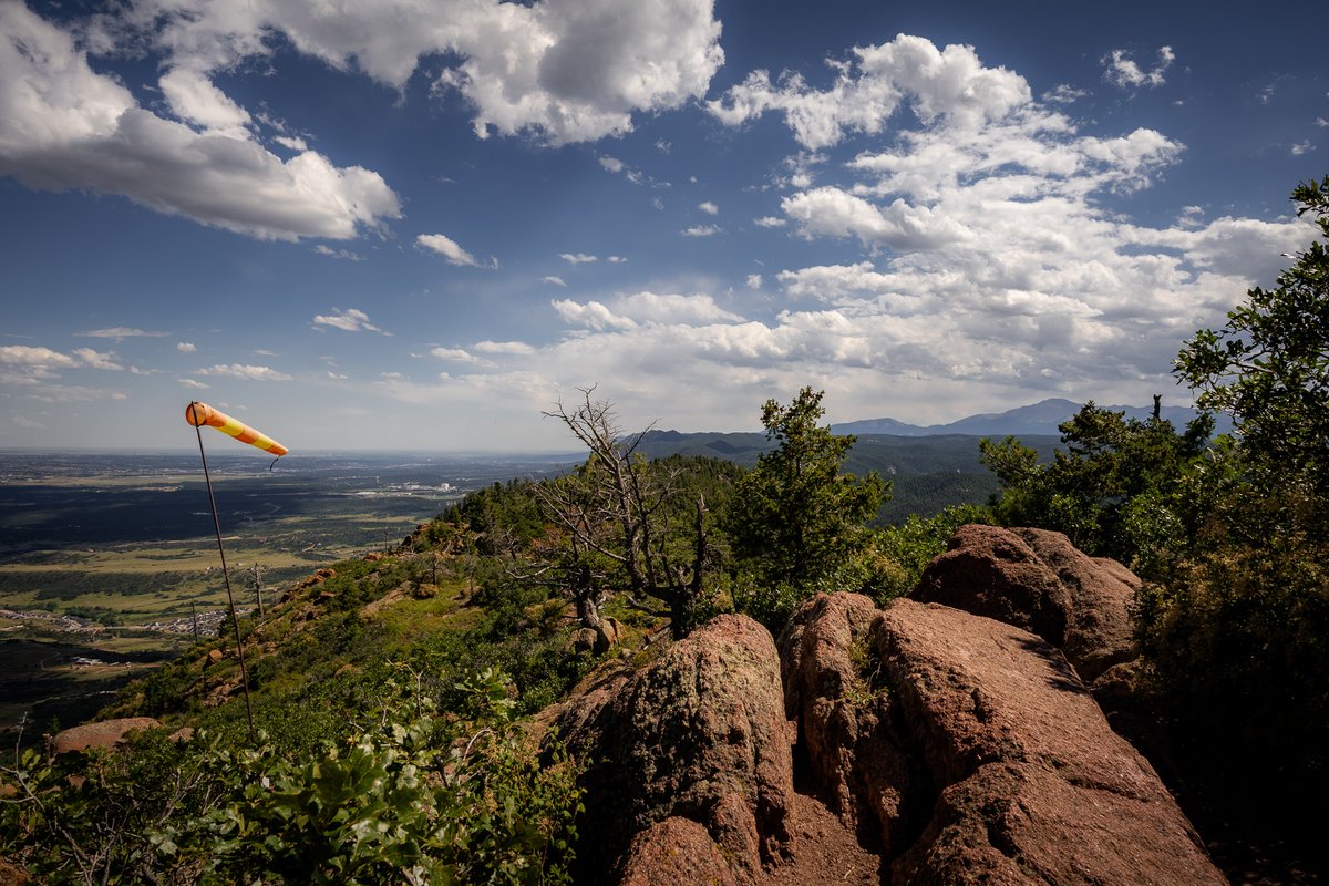 TedSilvius's tweet photo. Last weekend I climbed Mount Herman.

The highest point on the Palmer Divide, 9063 Ft.  Monument, Colorado https://t.co/KXPDsNh03j