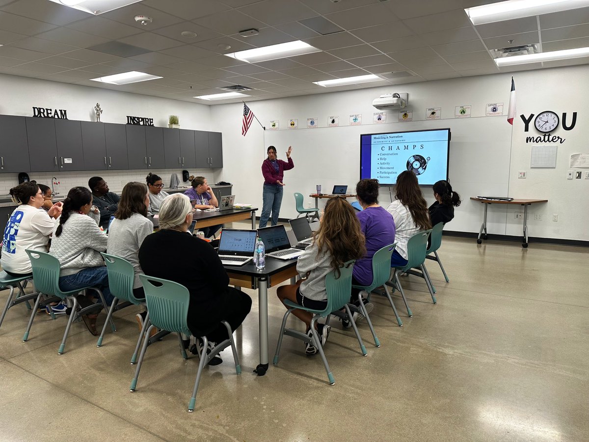 SMCISD_Rod's tweet photo. This week, our teachers dove into powerful professional learning — analyzing campus data, setting goals, exploring Nearpod, internalizing lessons, engaging in vertical planning, and celebrating achievements! #TheKnightWay 🙌🏽💜 https://t.co/GPQ696hXdZ