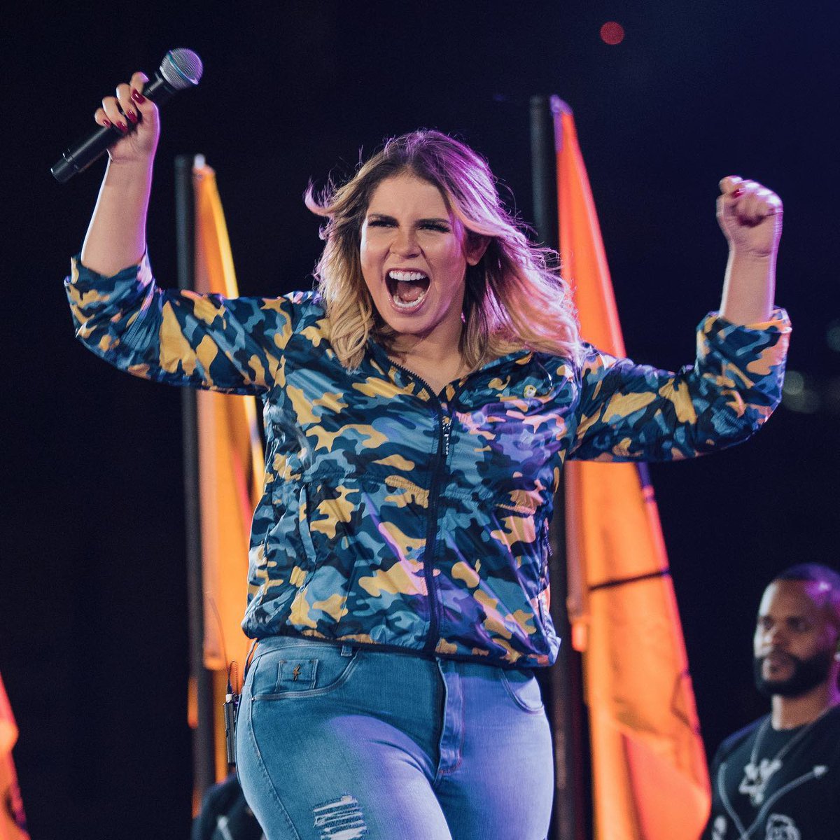 vidsmaraisa's tweet image. dez anos sendo uma das maiores artistas desse país, DEZ ANOS… e que privilégio foi, pra nós, te conhecer nesta vida.
que não acabe aqui. que continuemos na próxima.
eu te amo, marília! 

DEZ ANOS DE MARÍLIA