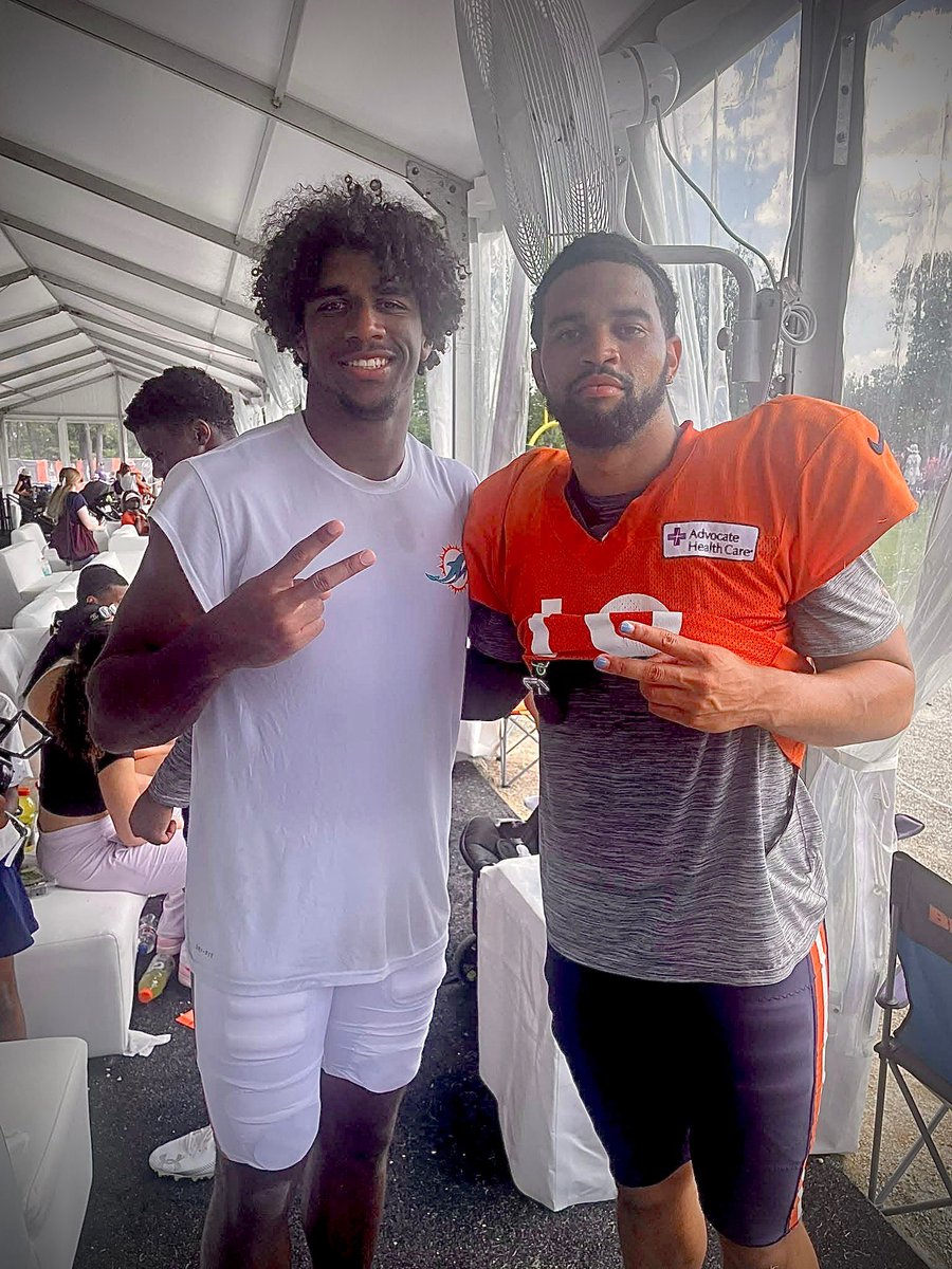 GonzagaCHS Football 🦅 (@gonzagatdc) on Twitter photo NOW
#PurpleIsForever💜🦅🏈
Jordan Colbert ‘18
<a href="/Jordan_Colbz/">Jordan Colbert</a> <a href="/MiamiDolphins/">Miami Dolphins</a>
Caleb Williams ‘21
<a href="/CALEBcsw/">Caleb Williams</a> <a href="/ChicagoBears/">Chicago Bears</a> NOW
#PurpleIsForever💜🦅🏈
Jordan Colbert ‘18
<a href="/Jordan_Colbz/">Jordan Colbert</a> <a href="/MiamiDolphins/">Miami Dolphins</a>
Caleb Williams ‘21
<a href="/CALEBcsw/">Caleb Williams</a> <a href="/ChicagoBears/">Chicago Bears</a>