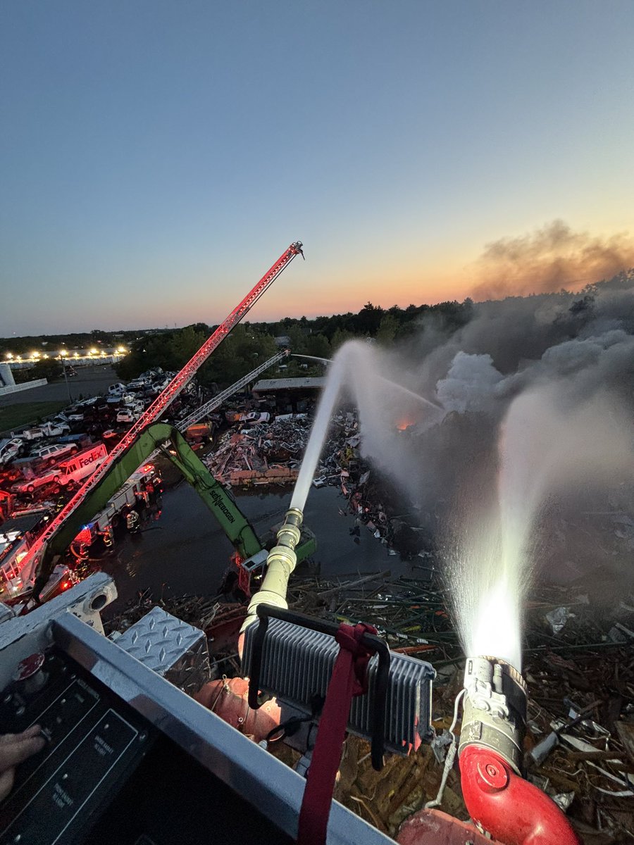 SFD “ On Scene” 1571 Page Blvd. Chet’s Auto Wrecking 3 rd alarm has been struck all companies are operating at this time.