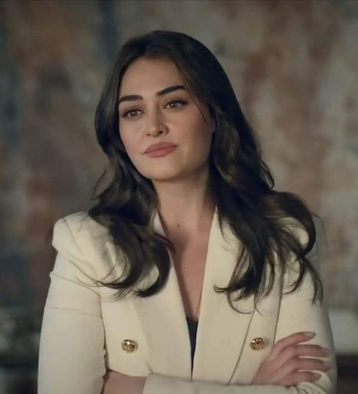 الرجل لو بيحبك عمره ما يتجاهلك، مستحيل يعدي يومه من غير ما يعرف عنك حاجة،
الرجل اللي بيحبك مايعرفش ينشغل عنك ما يعرفش يقولك أنامشغول ما يعرفش يختفي ويظهر 
 مهما اختلفتوامهما اتخانقتوايفضل سندك، يفضل معاكي حتى في قمة الزعل
فما تقوليش"حبيبي بيتجاهلني لا ده مش حبيبك
#مشاعري_اليوم