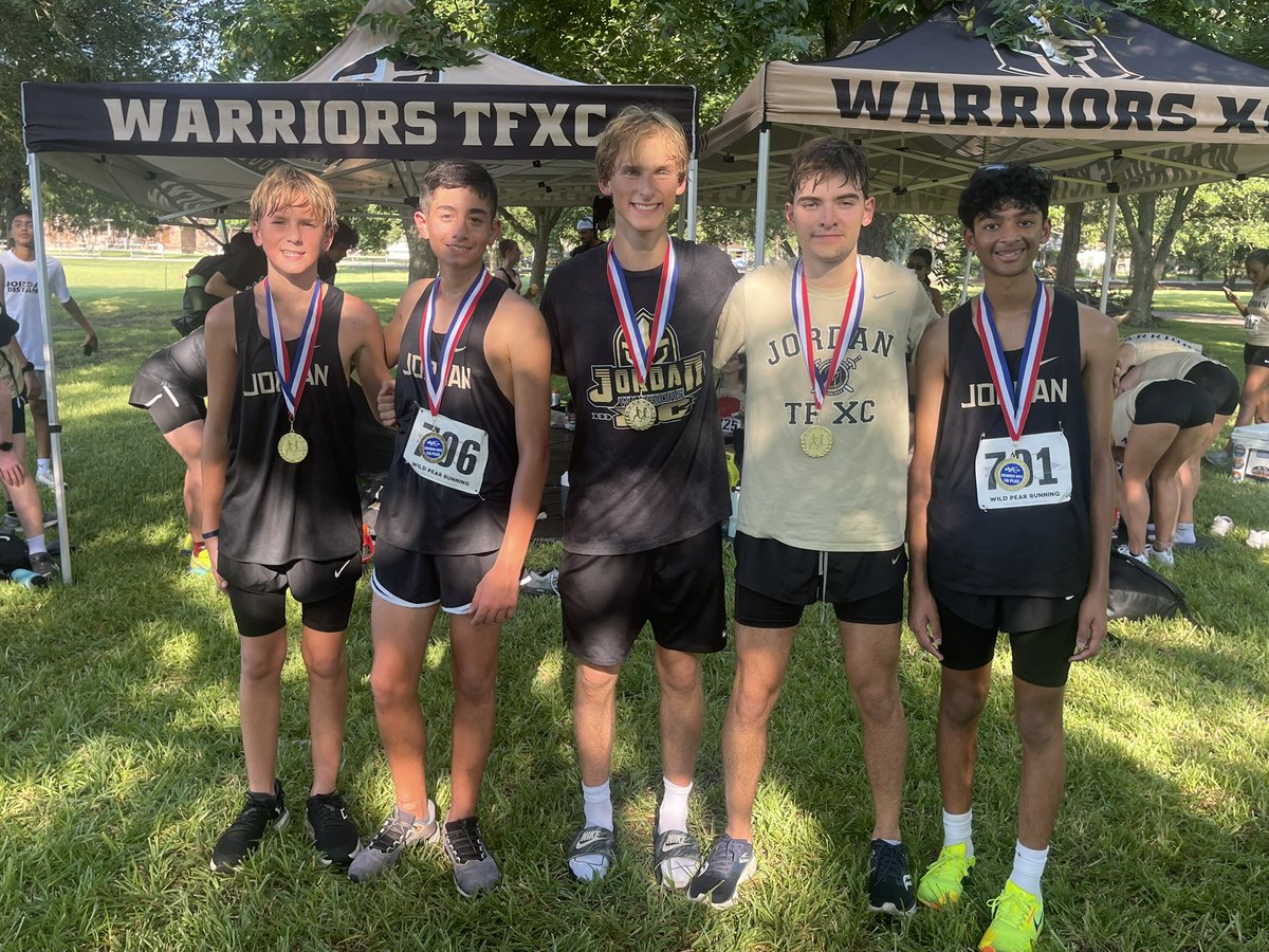 A huge congrats to our Varsity Boys Team for placing 🥉, Freshman Boys Team 🥈 and our medal winners!!!

Varsity:
Brennan Krom-🥈
Eli Parrish-5️⃣

Freshman:
Ruhaan Abraham-🔟
Callum Krom-9️⃣
Roman Ochoa-🔟

Way to compete!!!
<a href="/CoachYeager11/">Coach David Yeager</a> <a href="/JordanHSAthlet1/">JordanHSAthletics</a>