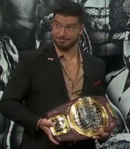 My sister just said JC looks like the mucinex character from the commercials…