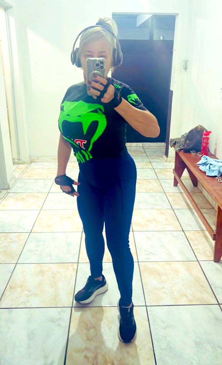 Bora treinar um pouquinho galera🥰💪👊🏋🏼‍♂️👏👏👏👏