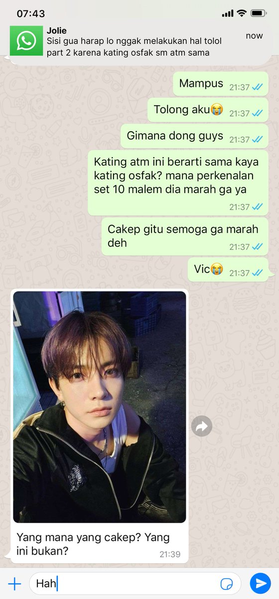 Yang mana cakep? Yang ini bukan? 

#ddeungromi few tweets. 
; written by meandmine⋆˚꩜｡