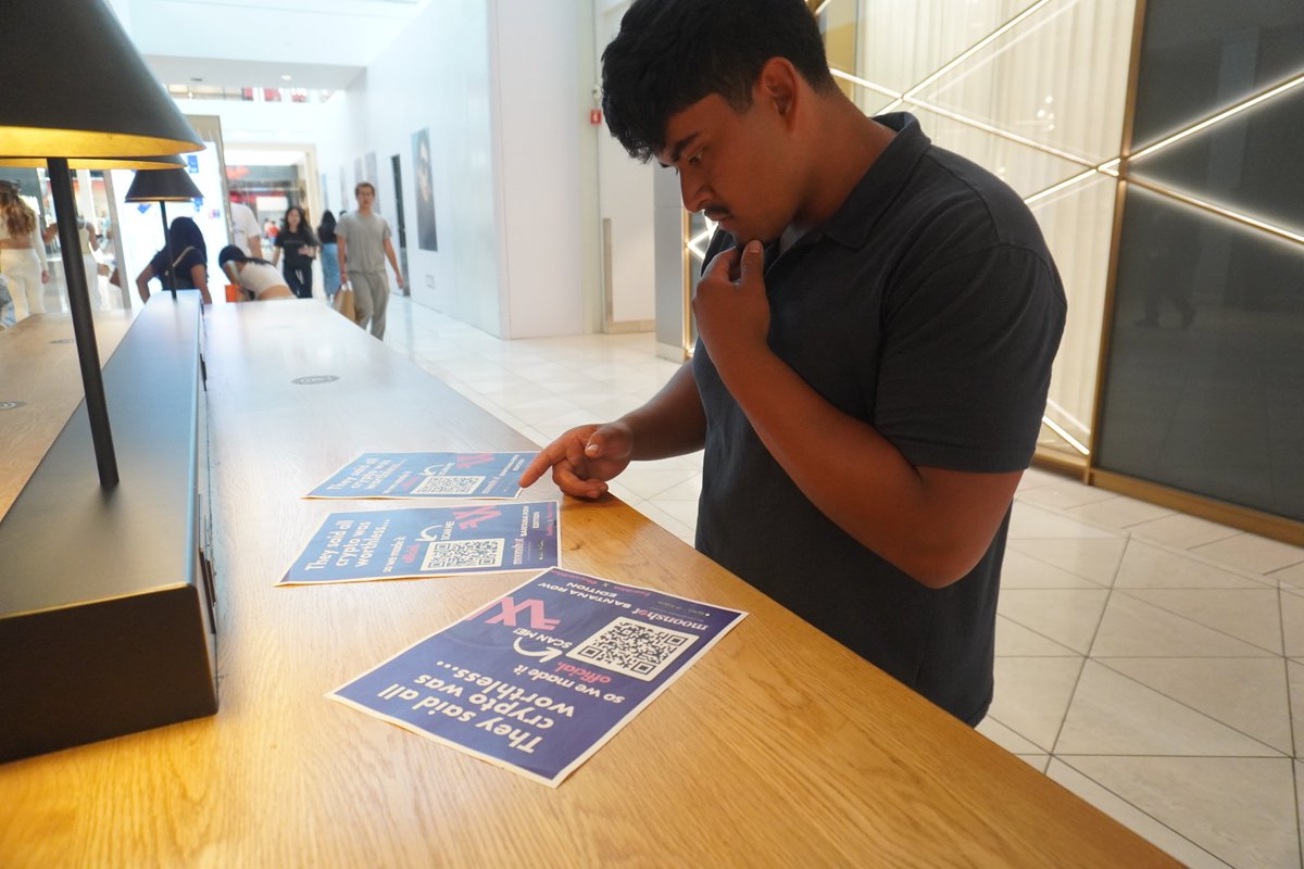 caught a person STUDYING worthless??

<a href="/buyworthless/">W</a> <a href="/moonshot/">Moonshot</a> #worthless