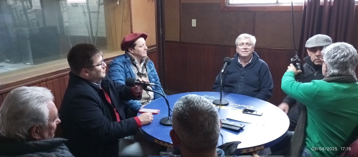 🌱 Inicio de actividades en territorio – Dirección General de Ambiente

Hoy comenzamos una intensa jornada de trabajo en el territorio, reafirmando que la conciencia ambiental y la participación comunitaria son el motor de una gestión cercana.

📍 Escuela N.º 117 – Barrio Bella