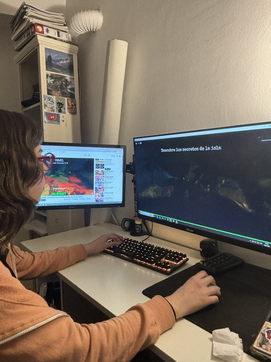 conradlborgh's tweet photo. Yo quería jugar al Diablo IV, pero mi novia tuvo mejores planes de hacer una misión del DRESS TO IMPRESS mientras ve un tutorial de como hacerla https://t.co/cDeQXxANtl