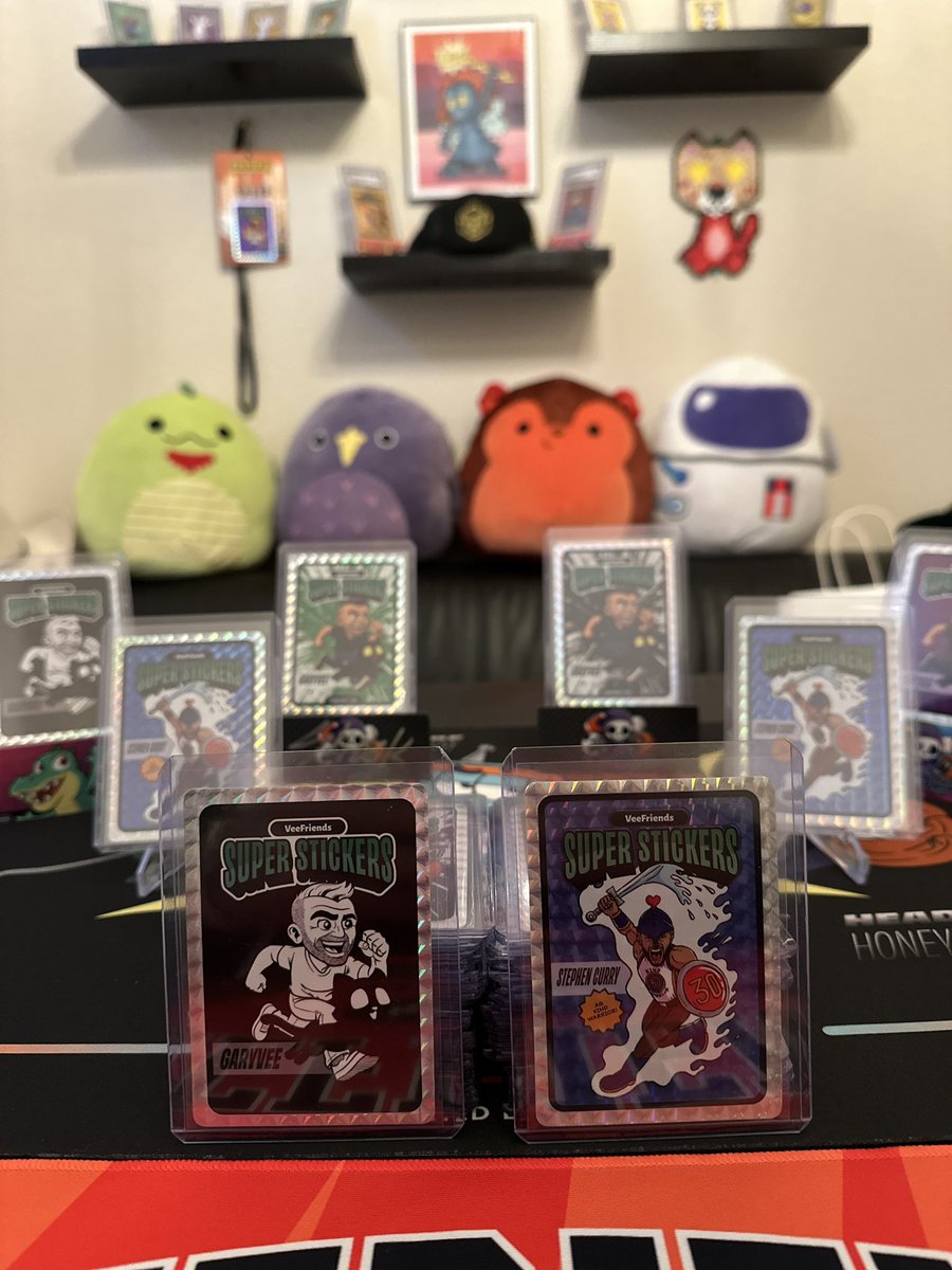 Gary &amp; Steph here to watch over us…
They’ll be at SLAMMING SINGLES ….
Will YOU????

Saturday 9pm EST is scheduled kickoff!!

Bookmark below 👇 
whatnot.com/s/5RsGxOGu

50 numbered or greater including GARY, STEPH WARRIOR, and CROSSOVERS 🫡

Don’t miss it!!!!