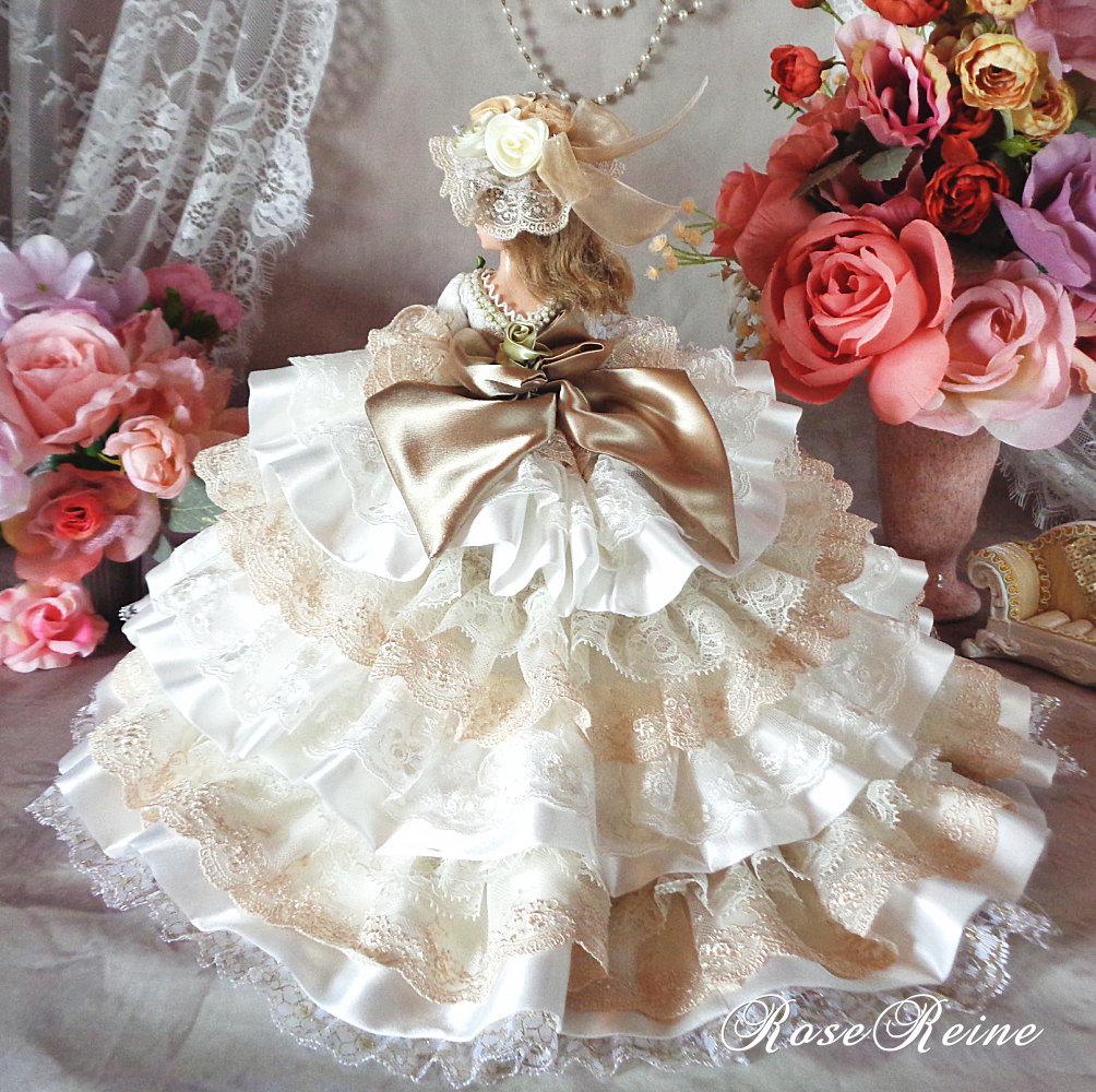 ともみ貴婦人ちゃん♡ ヴィクトリア女王 高貴なハニーブラウンが輝く