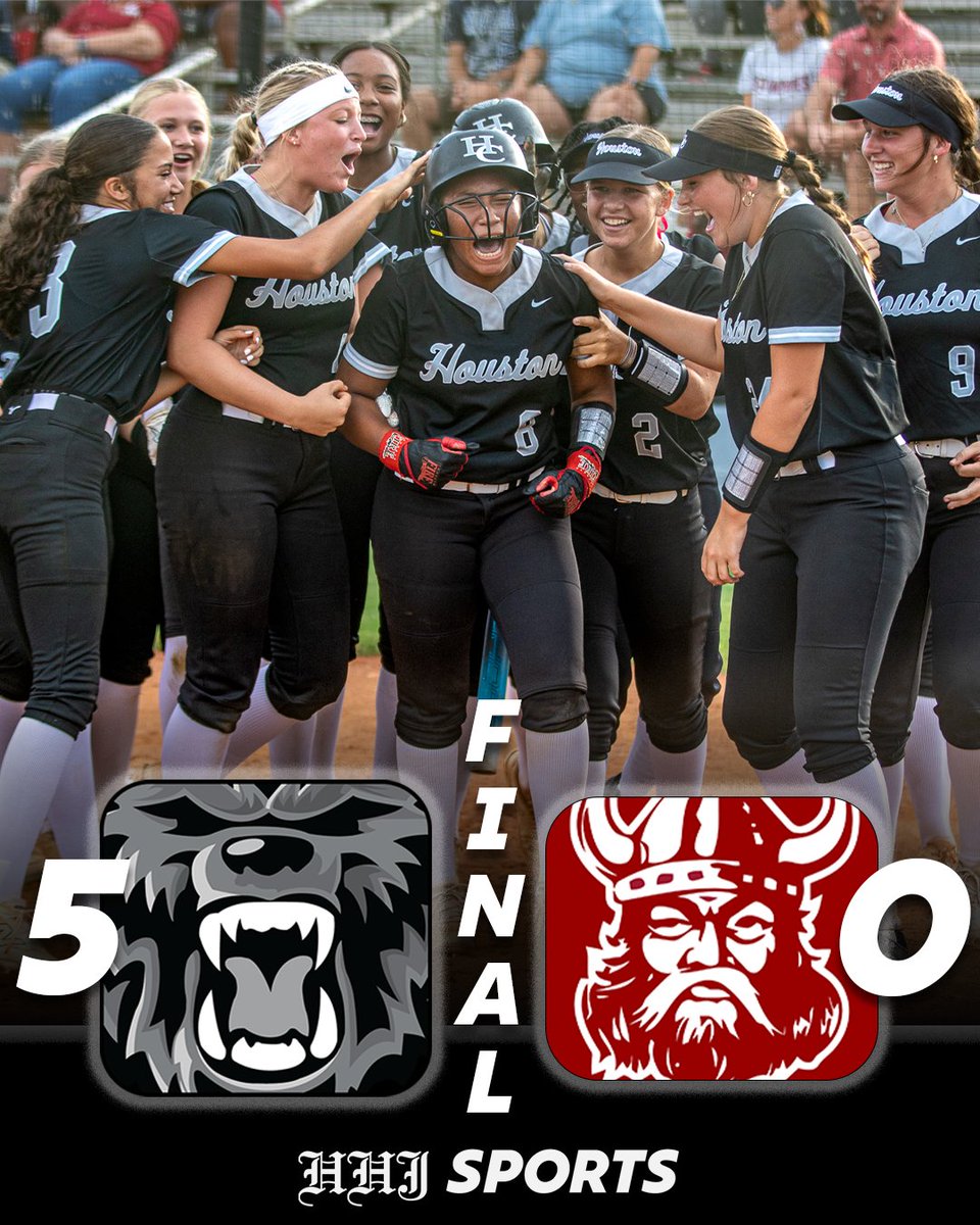 The Lady Bears got their first win of the season and Felicity Curtis got her first career home run as they hosted Lowndes on Friday.