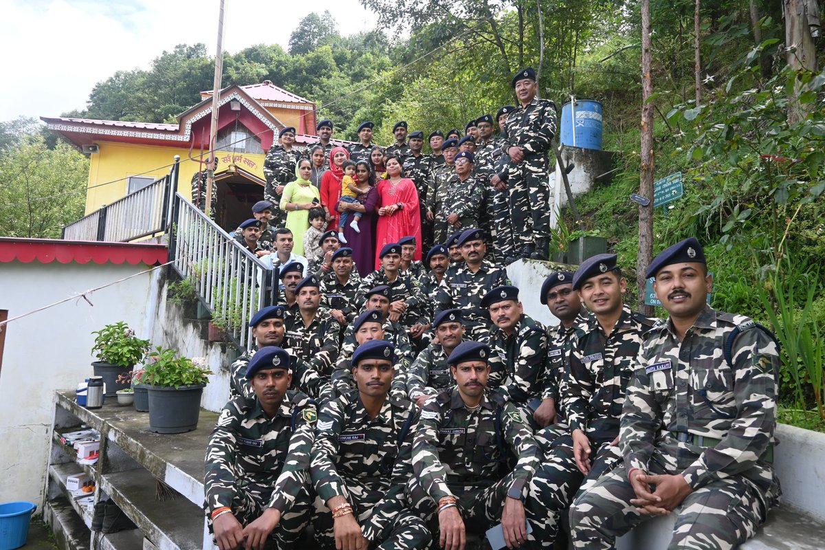 67 BN SSB LUNGLA (@67bnssb_india) on Twitter photo рдЖрдЬ рджрд┐рдирд╛рдВрдХ 09/08/2025 рдХреЛ 67рд╡реАрдВ рд╡рд╛рд╣рд┐рдиреА рд╕рд╢рд╕реНрддреНрд░ рд╕реАрдорд╛ рдмрд▓ рд▓реБрдВрдЧрд▓рд╛ рддрд╡рд╛рдВрдЧ-II рдХреЗ рдордВрджрд┐рд░ рдкрд░рд┐рд╕рд░ рдореЗрдВ рдХрдорд╛рдВрдбреЗрдВрдЯ рдорд╣реЛрджрдп рд╢реНрд░реА рдЛрд╖рд┐рдХреЗрд╢ рдХреБрдорд╛рд░ рд╢реНрд░реАрд╡рд╛рд╕реНрдд рдХреА рдЕрдзреНрдпрдХреНрд╖рддрд╛ рдореЗ рдмрд▓ рдХреЗ рдЕрдзрд┐рдХрд╛рд░реА рдПрд╡рдВ рдХрд░реНрдордЪрд╛рд░рд┐рдпреЛрдВ рдиреЗ рд╕рдВрджреАрдХреНрд╖рд╛ рд╕рджрд╕реНрдпреЛрдВ рдХреЗ рд╕рд╛рде рдорд┐рд▓рдХрд░ рд░рд╛рдЦреА рдХрд╛ рддреНрдпреМрд╣рд╛рд░ 2025 рдмрдбрд╝реЗ рд╣рд░реНрд╖ рдФрд░ рдЙрд▓реНрд╣рд╛рд╕ рдХреЗ рд╕рд╛рде рдордирд╛рдпрд╛ рдЧрдпрд╛ рд╣реИ l рдЖрдЬ рджрд┐рдирд╛рдВрдХ 09/08/2025 рдХреЛ 67рд╡реАрдВ рд╡рд╛рд╣рд┐рдиреА рд╕рд╢рд╕реНрддреНрд░ рд╕реАрдорд╛ рдмрд▓ рд▓реБрдВрдЧрд▓рд╛ рддрд╡рд╛рдВрдЧ-II рдХреЗ рдордВрджрд┐рд░ рдкрд░рд┐рд╕рд░ рдореЗрдВ рдХрдорд╛рдВрдбреЗрдВрдЯ рдорд╣реЛрджрдп рд╢реНрд░реА рдЛрд╖рд┐рдХреЗрд╢ рдХреБрдорд╛рд░ рд╢реНрд░реАрд╡рд╛рд╕реНрдд рдХреА рдЕрдзреНрдпрдХреНрд╖рддрд╛ рдореЗ рдмрд▓ рдХреЗ рдЕрдзрд┐рдХрд╛рд░реА рдПрд╡рдВ рдХрд░реНрдордЪрд╛рд░рд┐рдпреЛрдВ рдиреЗ рд╕рдВрджреАрдХреНрд╖рд╛ рд╕рджрд╕реНрдпреЛрдВ рдХреЗ рд╕рд╛рде рдорд┐рд▓рдХрд░ рд░рд╛рдЦреА рдХрд╛ рддреНрдпреМрд╣рд╛рд░ 2025 рдмрдбрд╝реЗ рд╣рд░реНрд╖ рдФрд░ рдЙрд▓реНрд╣рд╛рд╕ рдХреЗ рд╕рд╛рде рдордирд╛рдпрд╛ рдЧрдпрд╛ рд╣реИ l
