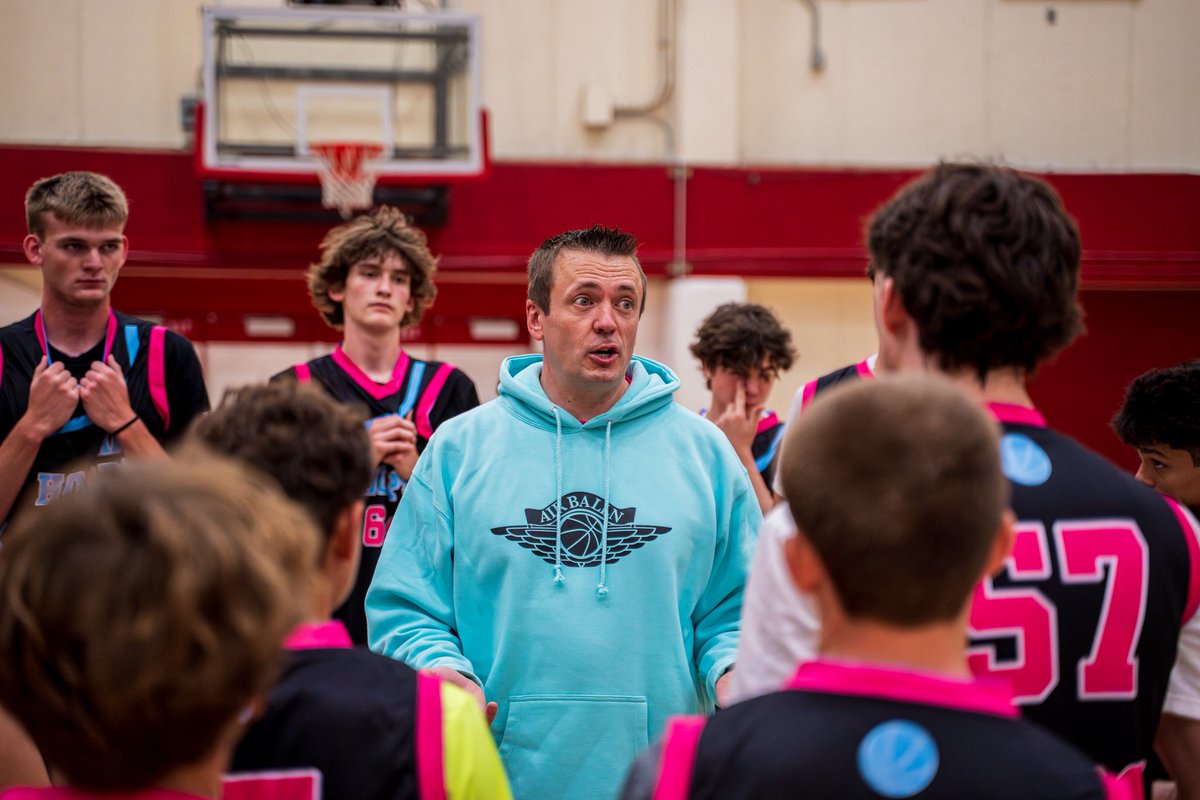 coachMinor3's tweet photo. #MaxHoops π₯
@MaxHoops3 π πͺ https://t.co/evD3y3Hc1x
