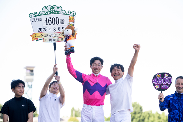 武豊 騎手、#札幌8R 3歳以上1勝クラスでJRA通算4⃣6⃣0⃣0⃣勝達成‼️🙌