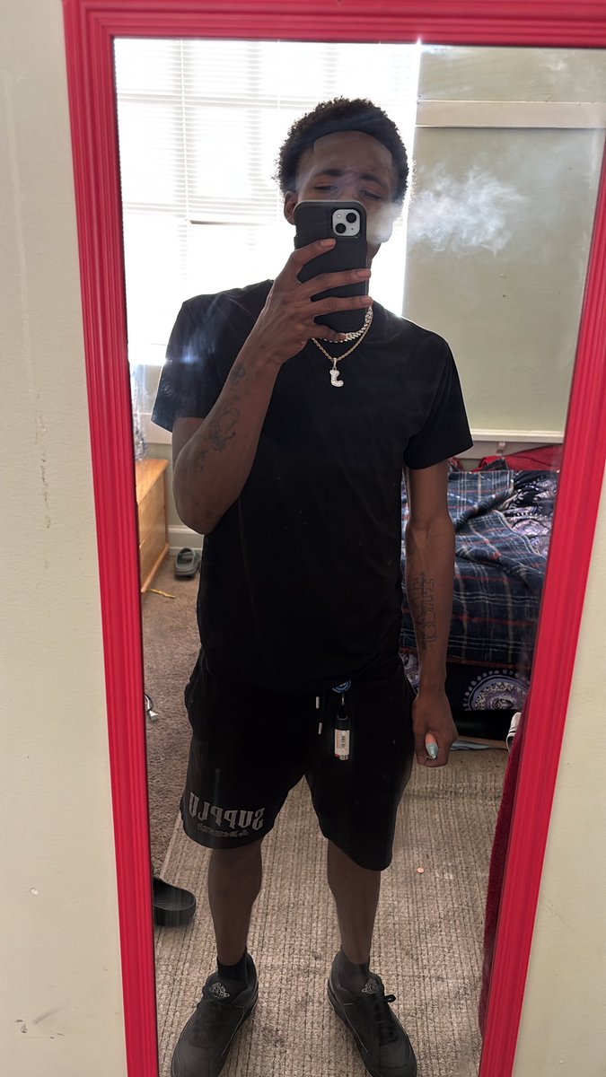 ThaRealJayThree's tweet photo. https://t.co/zPQXckGbOz