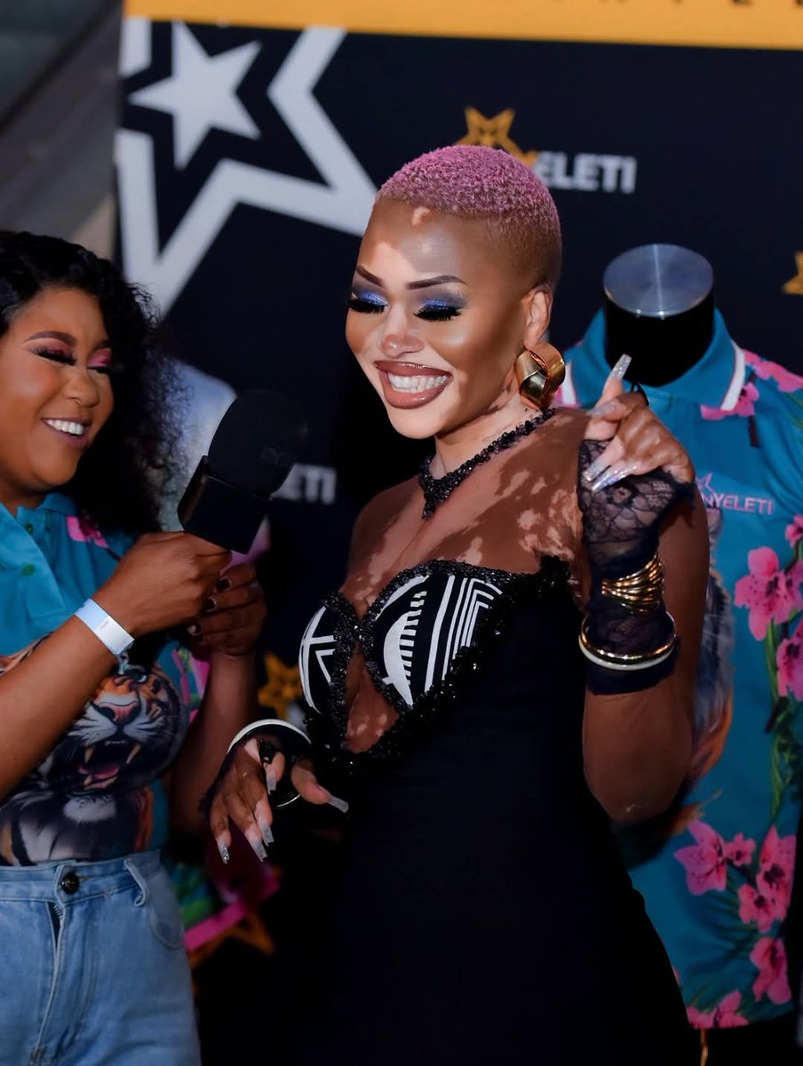 Such a beautiful Star❤️❤️

HAPPY WOMENS DAY YOLANDA
MINGLE WITH YOLANDA AT PERERE
#YolandaMonyai 
#MigleWithYolandaMonyai
#HappyWomensDay