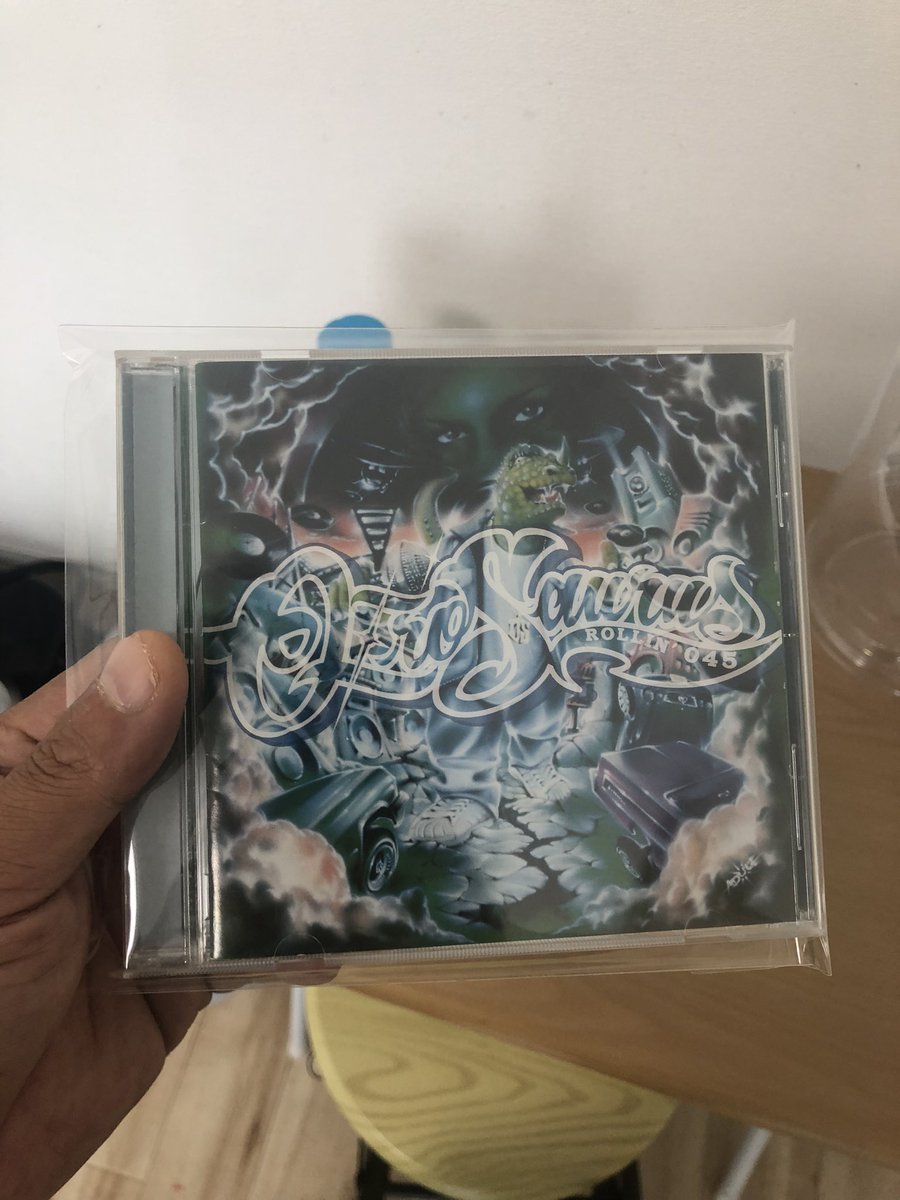 benutsrecordsz's tweet photo. ROLLIN'045が届きました。
帯&英訳歌詞カード付きで思ったより美品でした。さっそくOPP袋に入れて保管してます。笑
#ozrosaurus
#ROLLIN045 https://t.co/sKGU4BAa1M