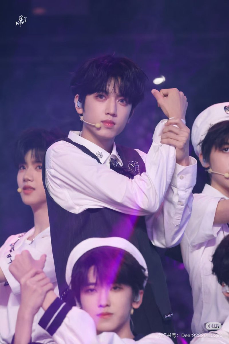 ตาเอย หน้าเอย หล่อมาก 😭😭