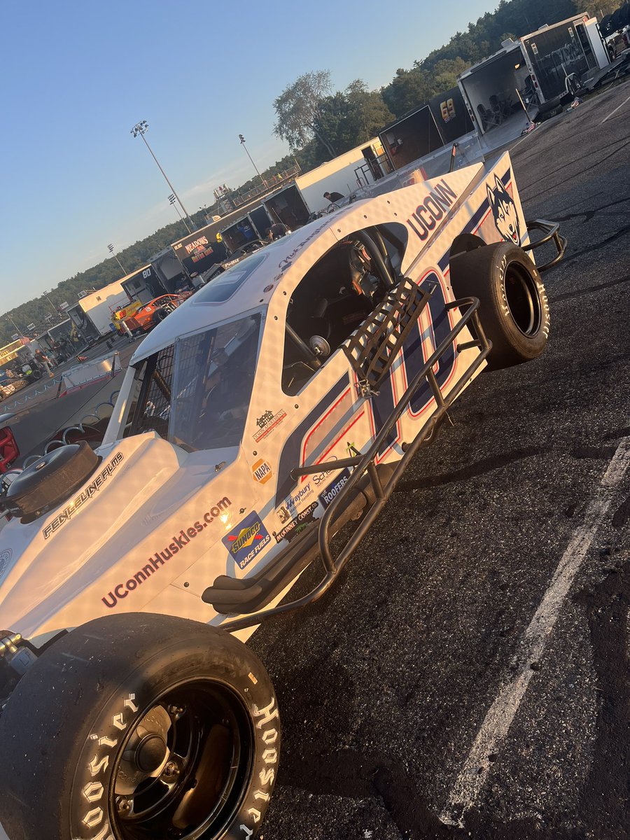 𝘾𝙝𝙧𝙞𝙨 𝙂𝙧𝙤𝙨𝙨𝙚 tweet media