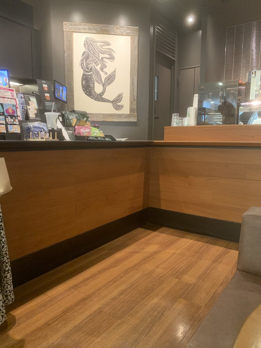 risaairkuro's tweet photo. 今日はリサのトリミングの日、碑文谷ドゴールドに預けてイオンスタイル内スタバでコーヒータイム
#トリミングの日 #碑文谷ドゴールド #dogold #イオンスタイル碑文谷 #スターバックス #スターバックスコーヒー #スタバ #アイスコーヒー #ドリップコーヒー https://t.co/BkwYEAIe0v
